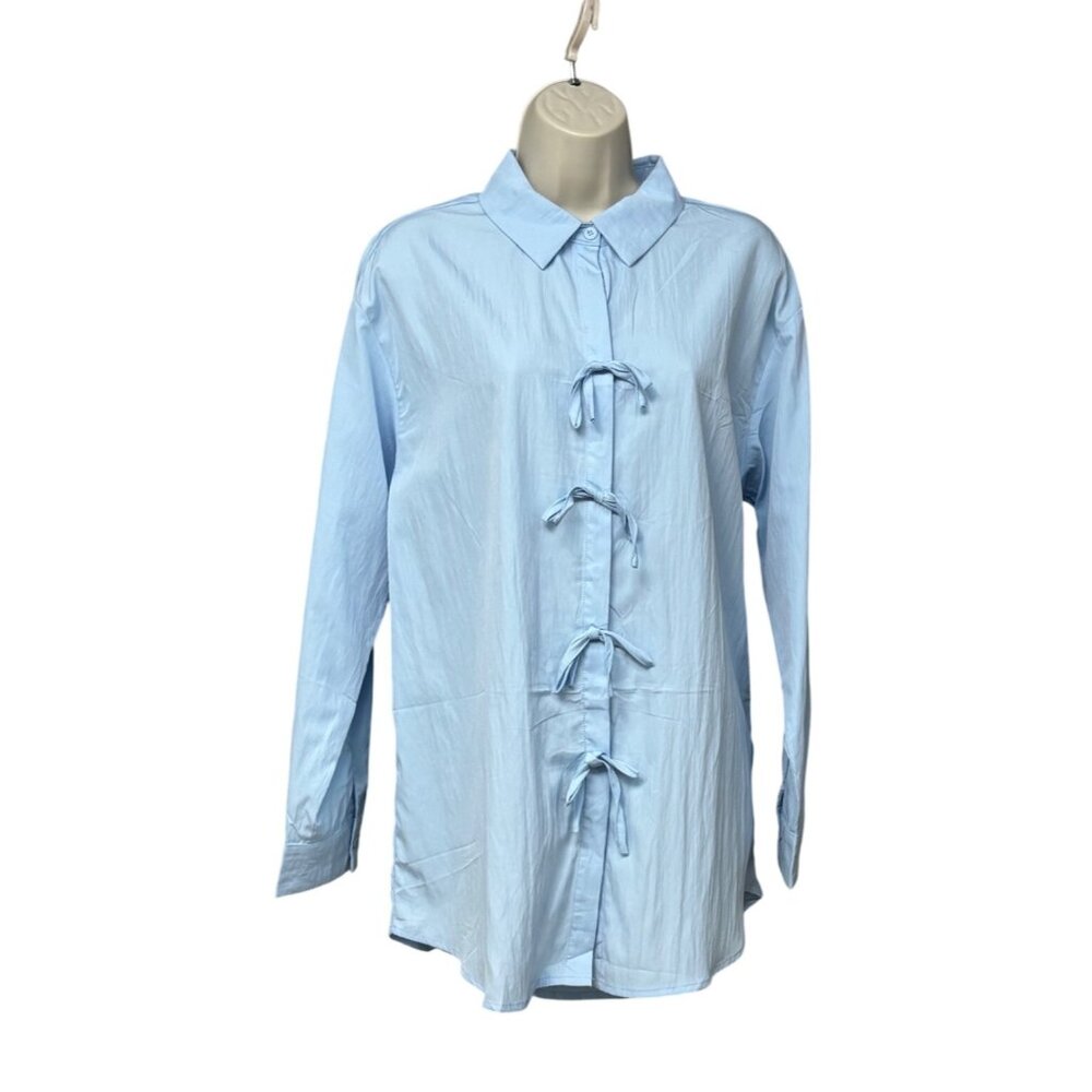 Light Blue Women's Long Sleeve Button-Up Poplin Shirt With Bow Detailing, Sz. M